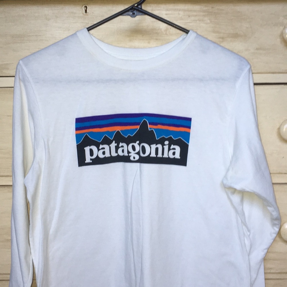 Patagonia long sleeve